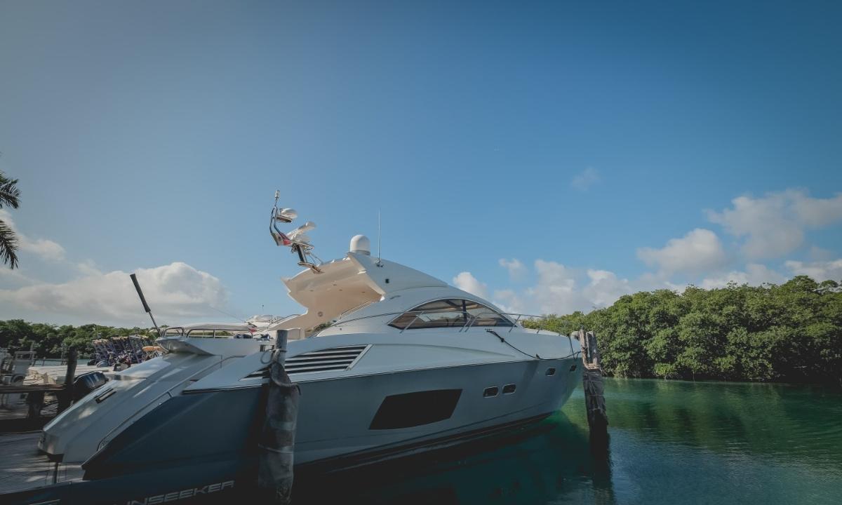 Parqueadero de Yates Hotel Sotavento & Yatch Club Cancún Parqueadero de Yates Hotel Sotavento & Yatch Club Cancún